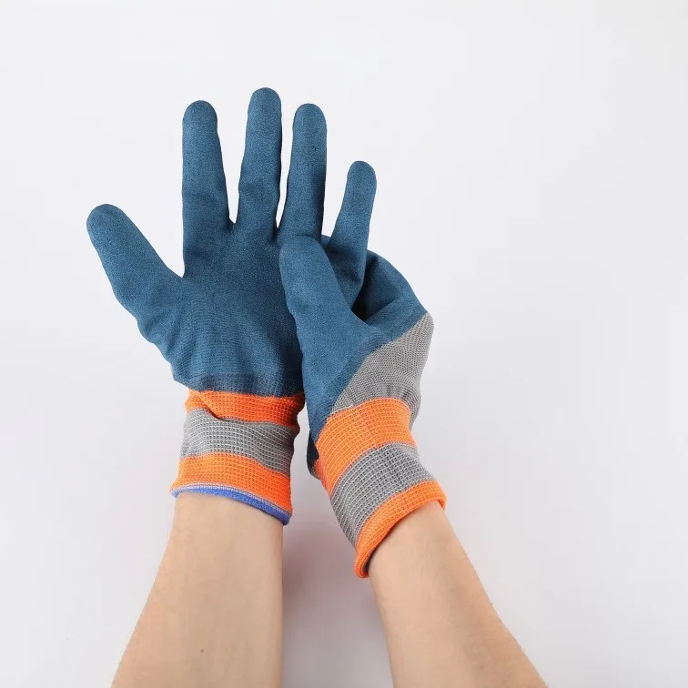 ارتداء قفازات مقاومة وسميكة للتعامل مع مواقع البناء، واللاتكس المضاد للانزلاق، والإطارات القابلة للتنفس، والقفازات المطاطية