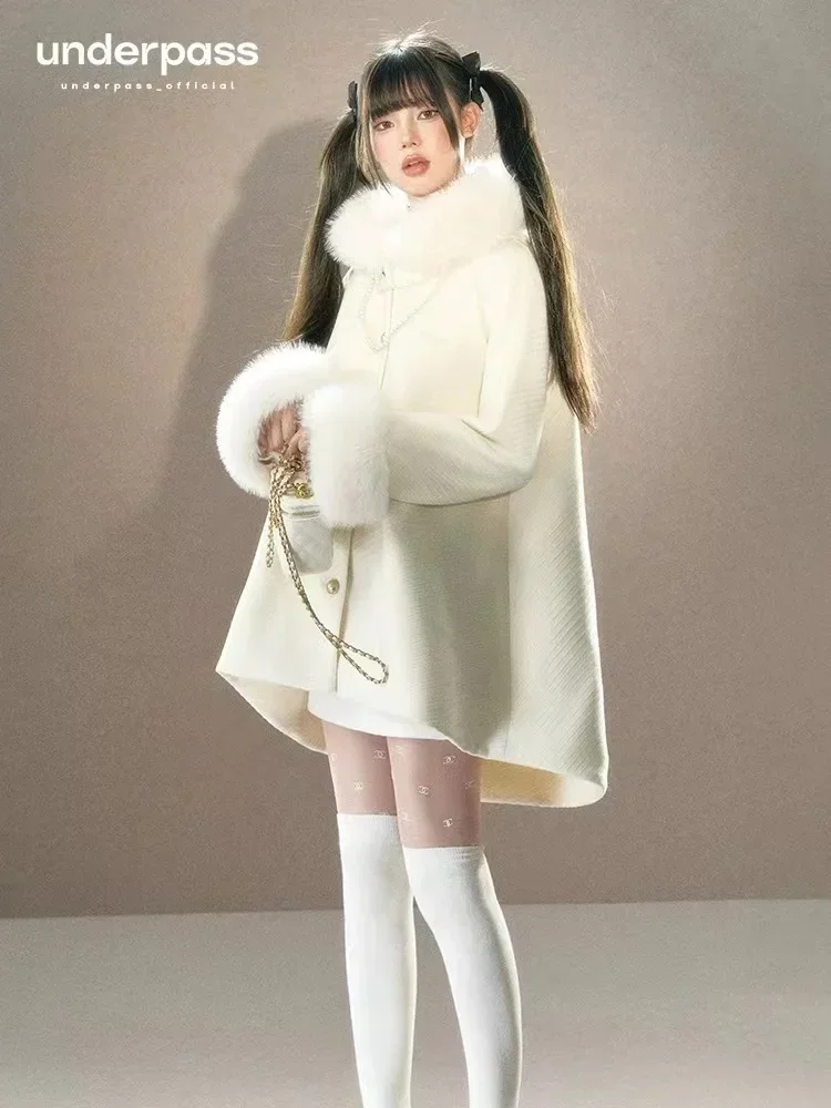 

White Sweet Collar Cape Loose Thickened Woolen Tops Winter Women Coat Warm 2023 Veste Femme Longue Loose Winter Jacket Woman