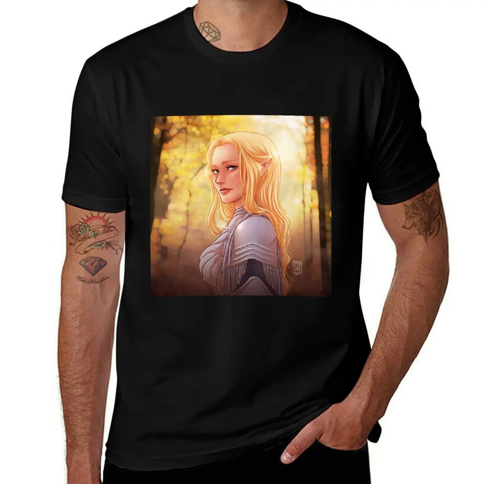 Galadriel - The Rings of Power T-Shirt Holiday Lightweight T-Shirt
