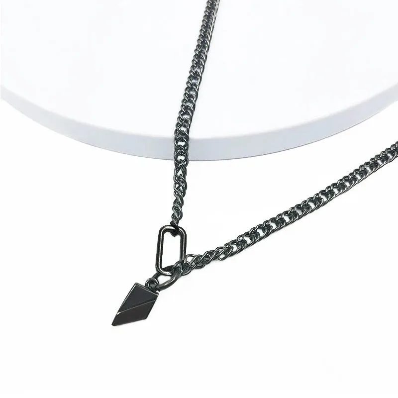 Game Love And Deepspace Pendant Necklace Cosplay Rafayel Unisex Metal Leaf Necklace Punk Sports Chain Jewelry Accessories Gift