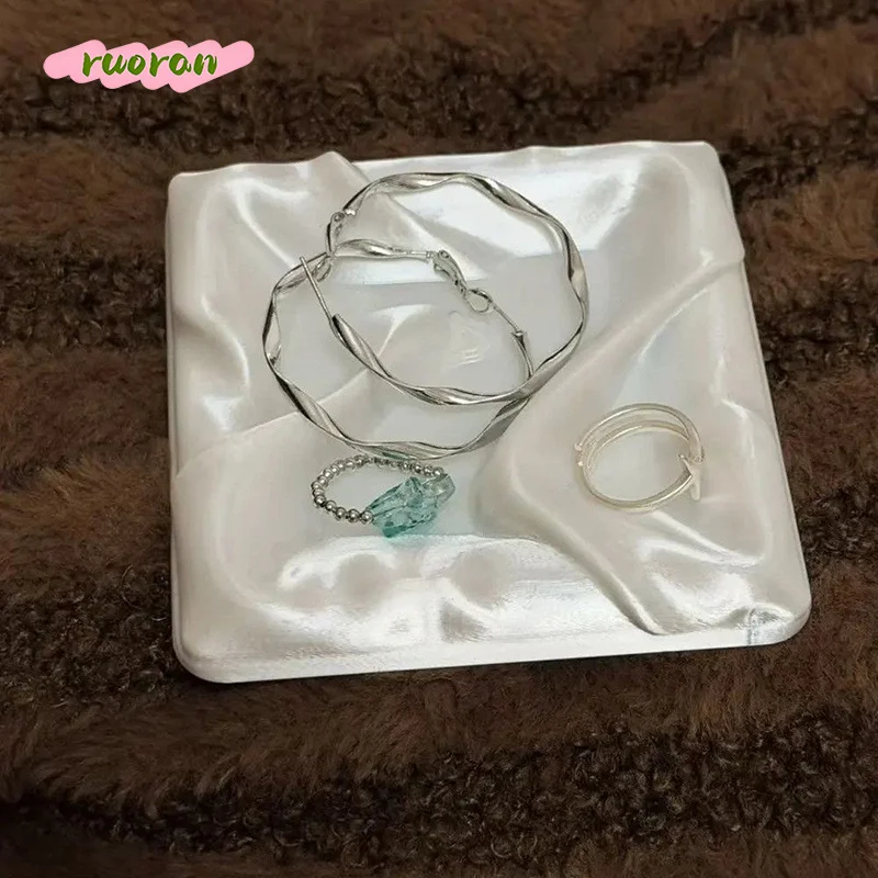 

3D Printed Square Silk Jewelry Organizer Tray Artistic Creative Storage Display for Necklace