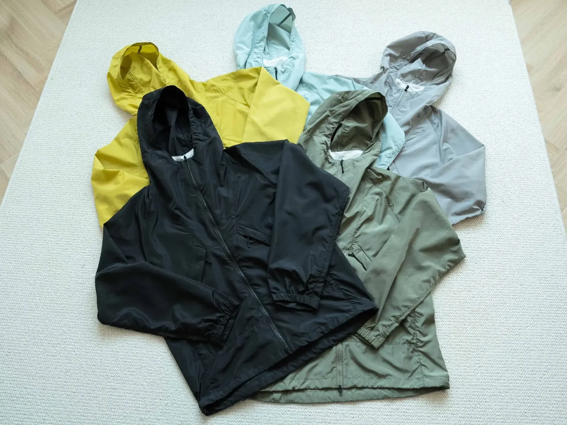 

GDW Japanese outdoor windproof sunscreen user sports and leisure anti-tear nylon skin jacket