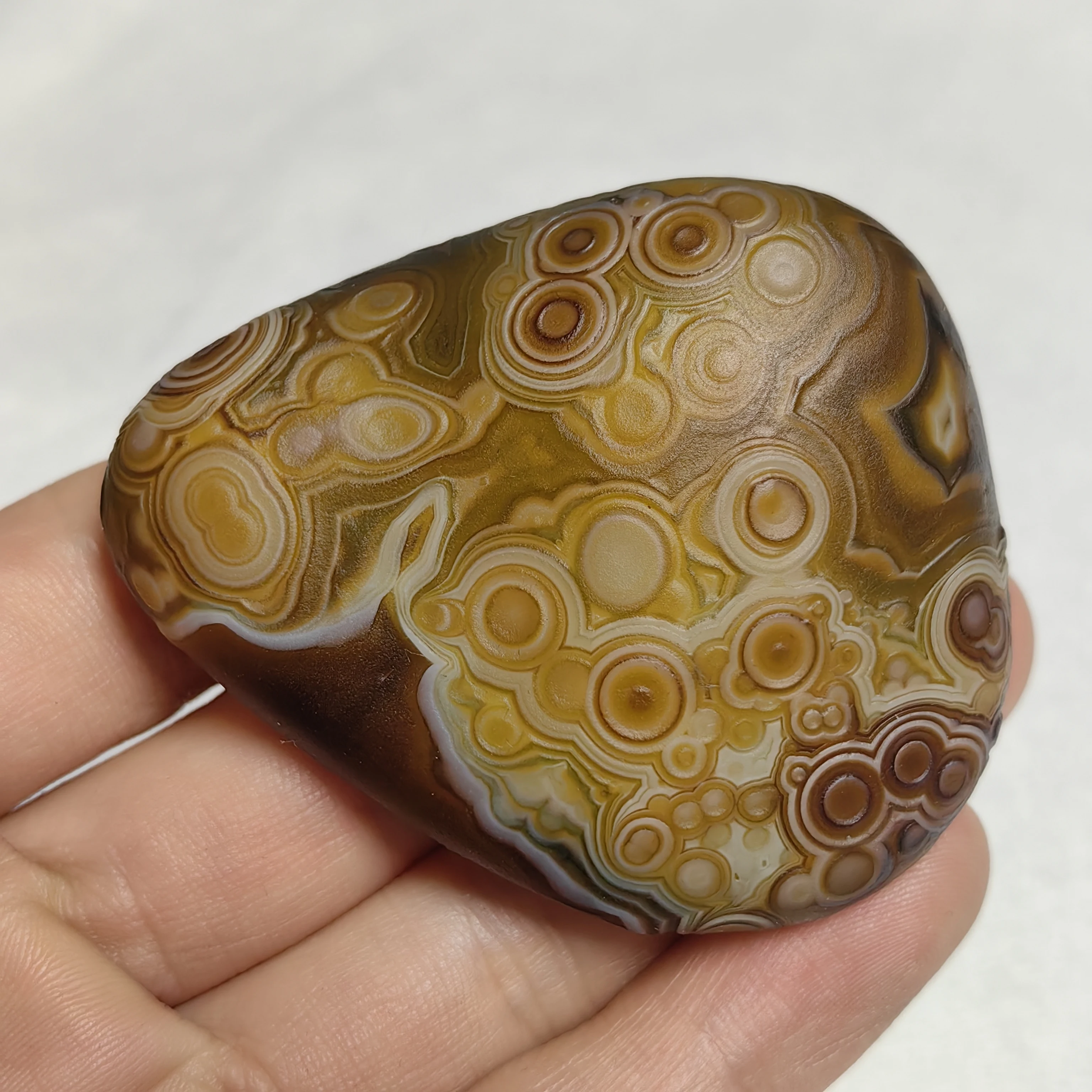 Natural Gobi Agate with Eye Texture Pattern  , Palm Stone Mineral Specimen, Unpolished Raw Rock for Collection & Desk Decor - view 3