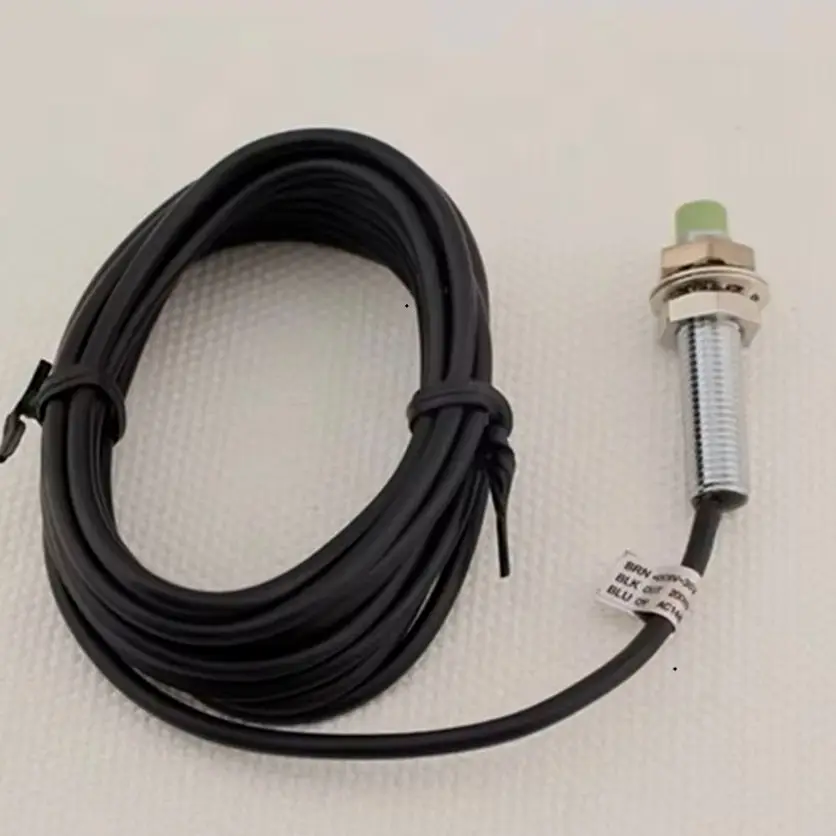 PR08-2DN/2DN2 NPN PR08-2DP/2DP2 PNP 3WIRE NO NC M8 Erkennungsabstand 2MM DC6-36 Induktiver Näherungsschalter