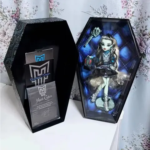 Monster High Haunt Couture Cleo De Nile Figura da collezione Personalizzata Decorativa Bambola carina Regali per le vacanze ad alto costo