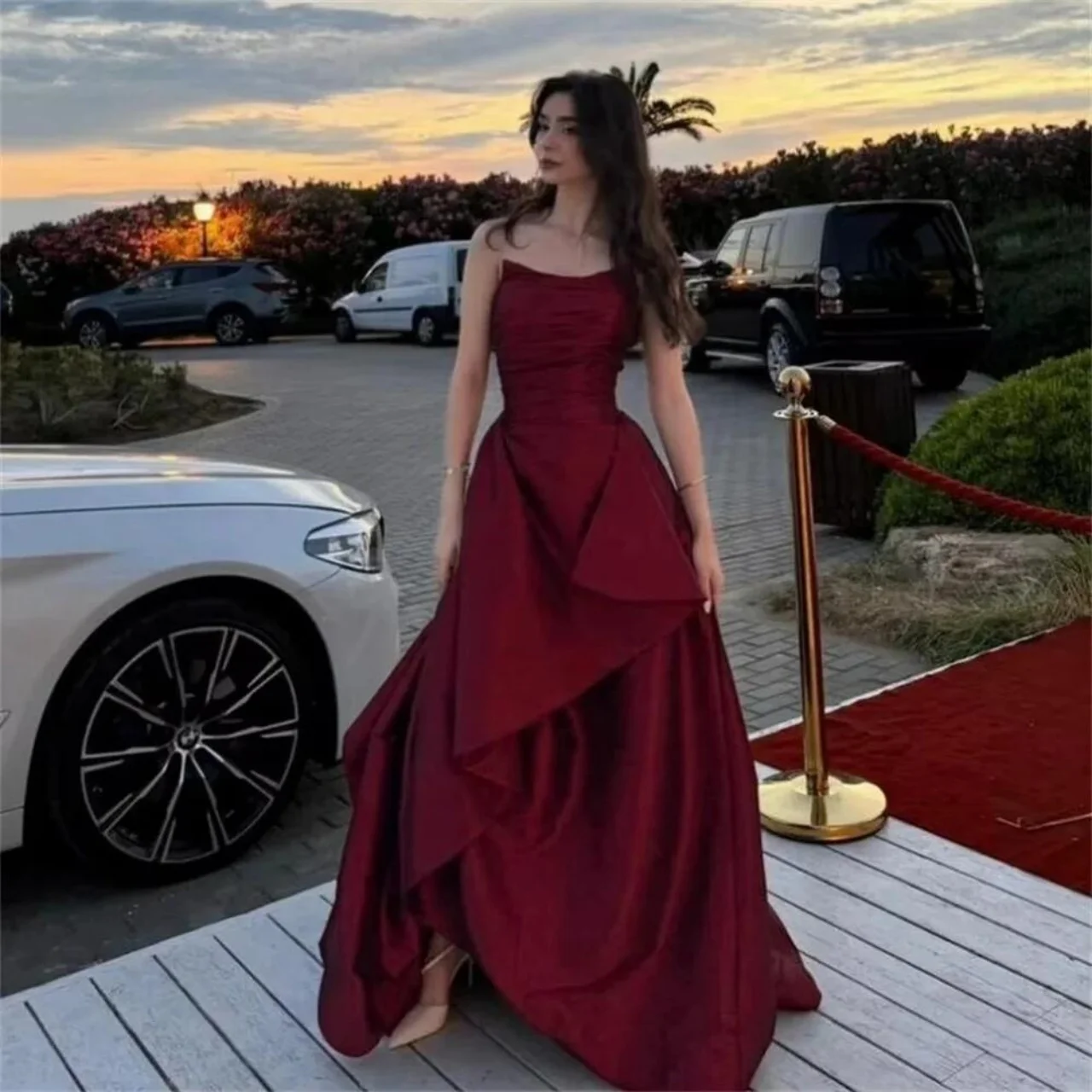 Customized  High Quality Red Dresses Sleeveless Small Fork Strapless Платье На Выпускной Платье Вечернее Floor-length Wrinkle