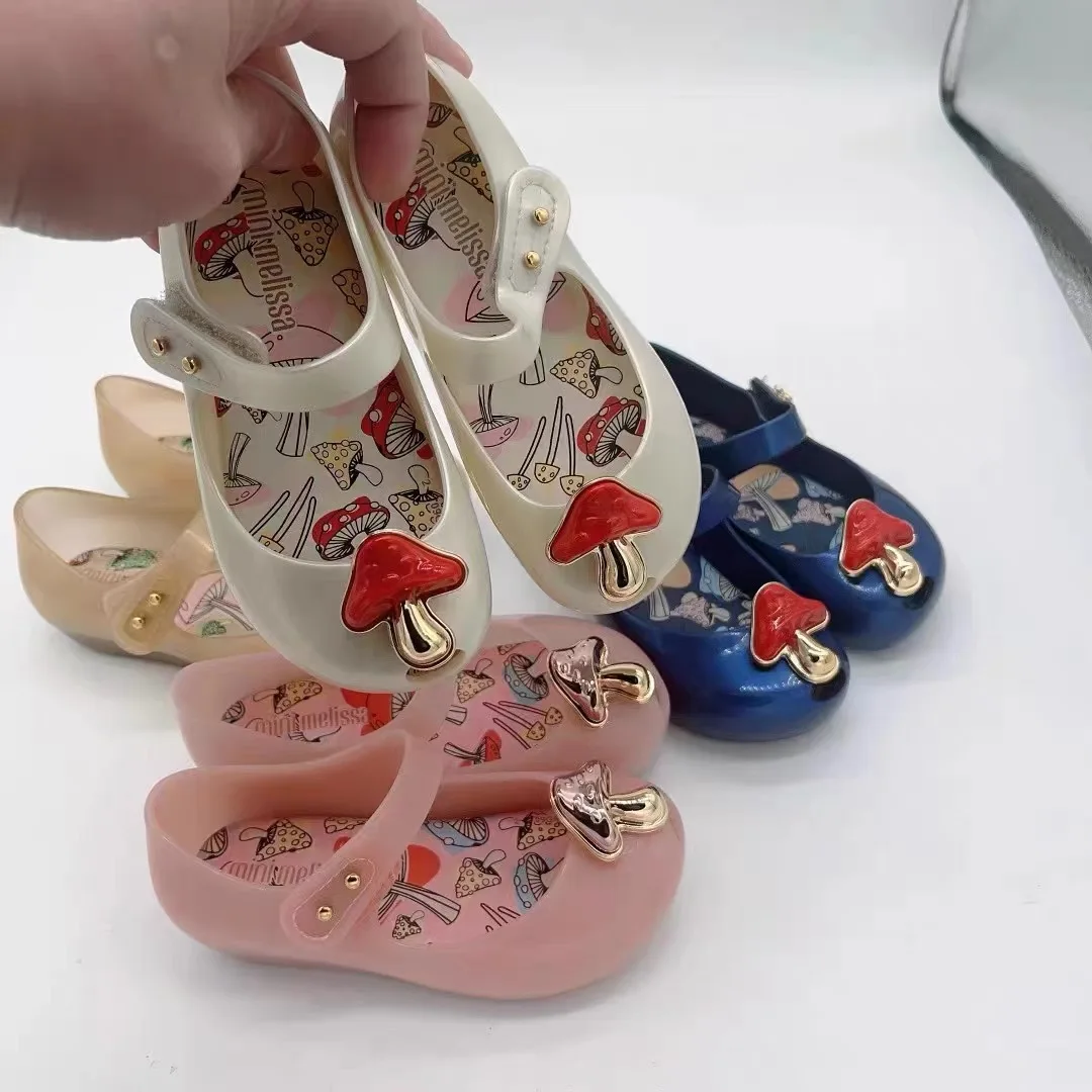 Summer Sandals Princess Party Beach Shoes Children\'s Shoes 2023 New Brazil Mini Melissa Girl Jelly shoes Mushroom Soft Girls