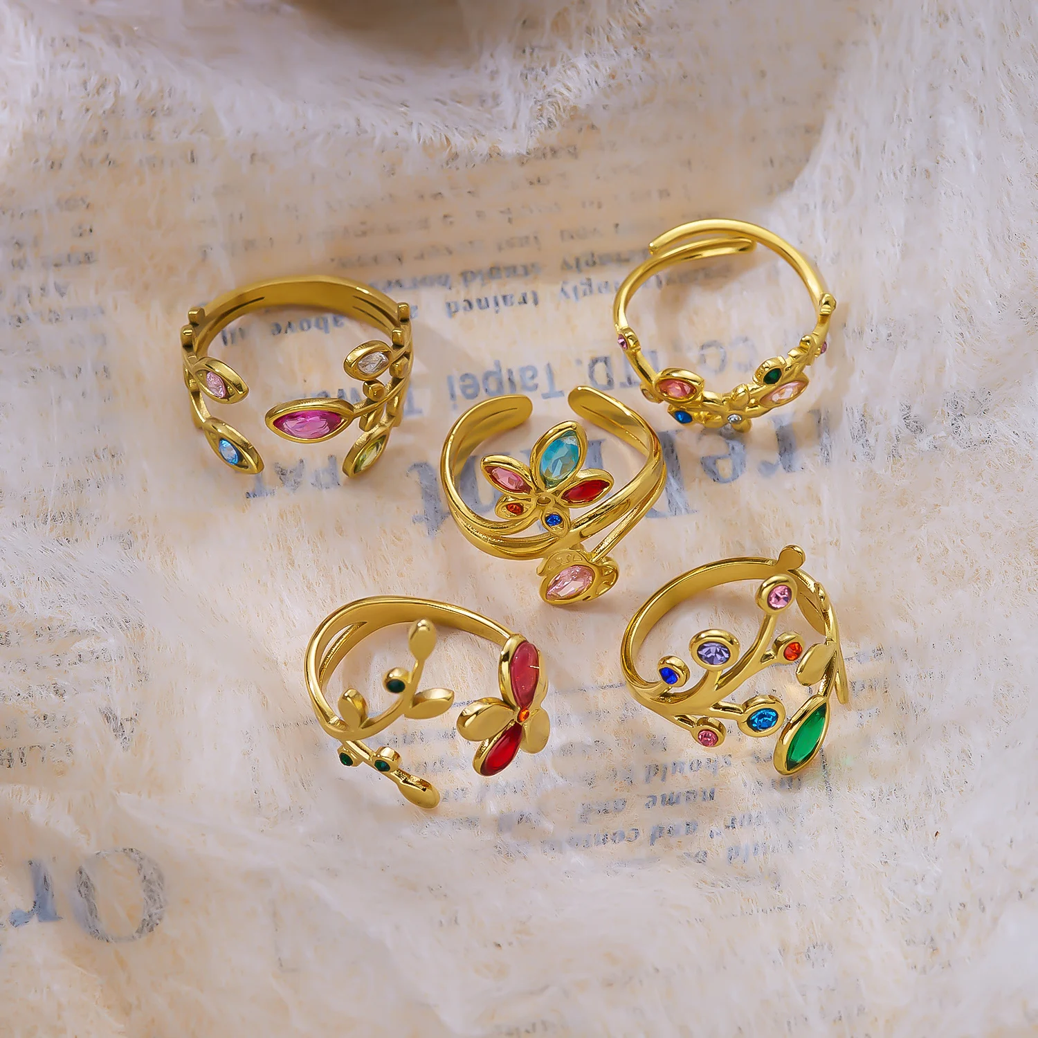 Bunte CZ-Blumen Geometrische Edelstahl-Offene Ringe für Frauen, Zierliche PVD-Vergoldete Manschettenringe Set, Wasserfester Schmuck Geschenk – Detail 5