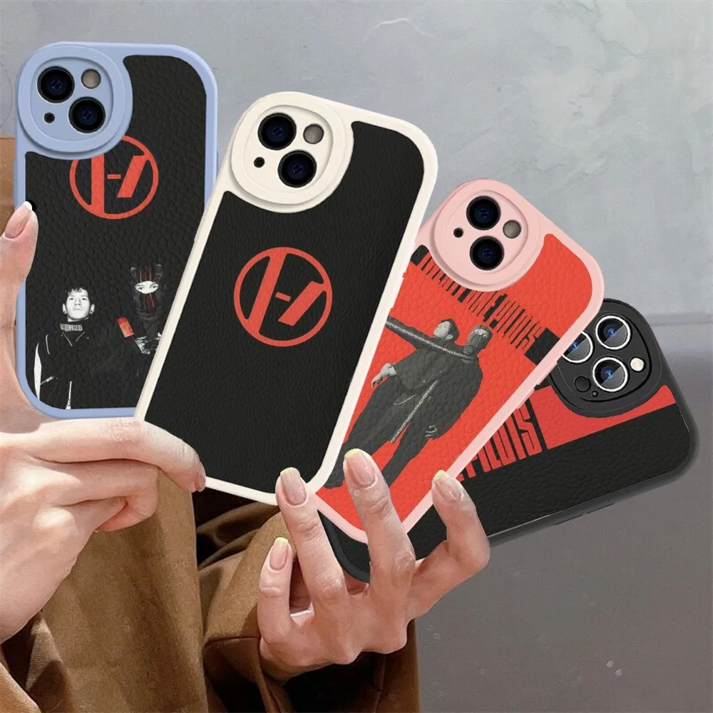 

Music T-Twenty One Pilots Phone Case Hard Leather For IPhone 16 15 14 13 12 Mini 11 14 Pro Max Xs X Xr 7 8 Plus Fundas