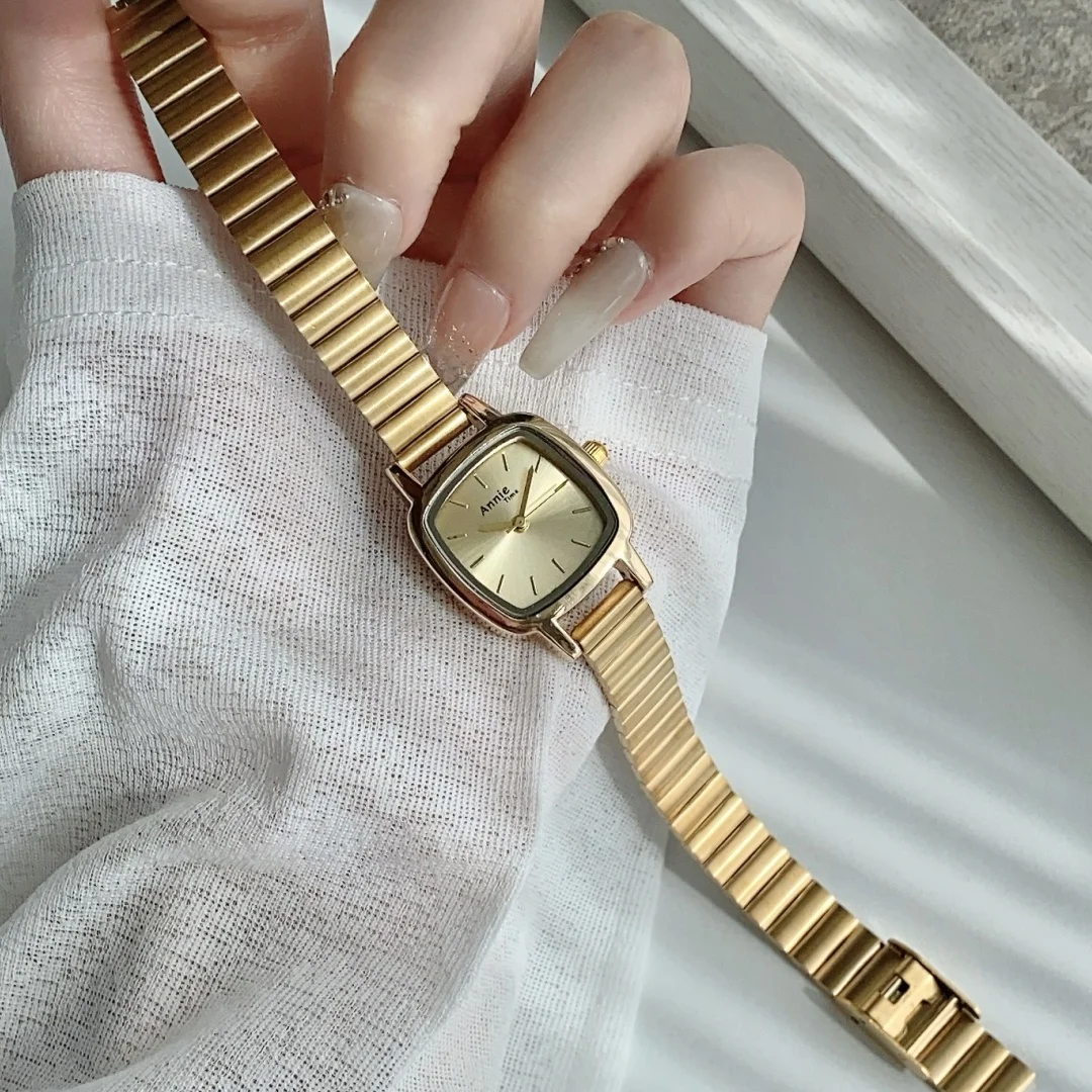 Fashionable and Simple Gold Stainless Steel Women's Watch Business Casual Elegant Quartz Watches Small Square Ladies Wristwatch