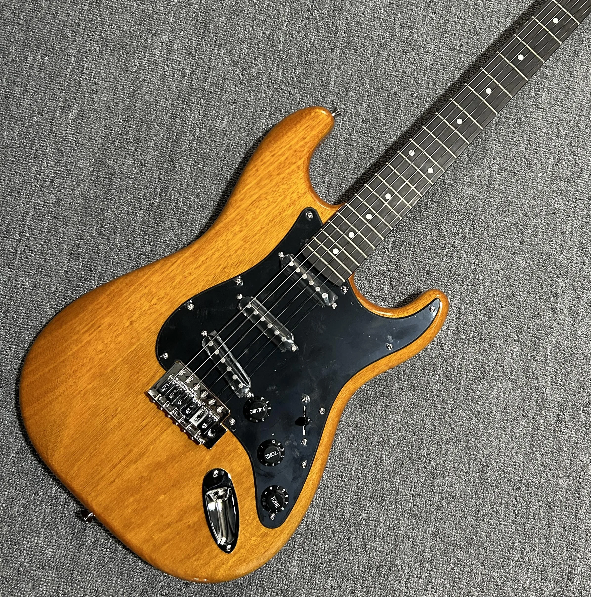 2026 HOT 22 Frets Wood Color Guitar SSS Pickups Rosewood Neck Classic Rock Music Single Shake Qin Bridge Music Gift