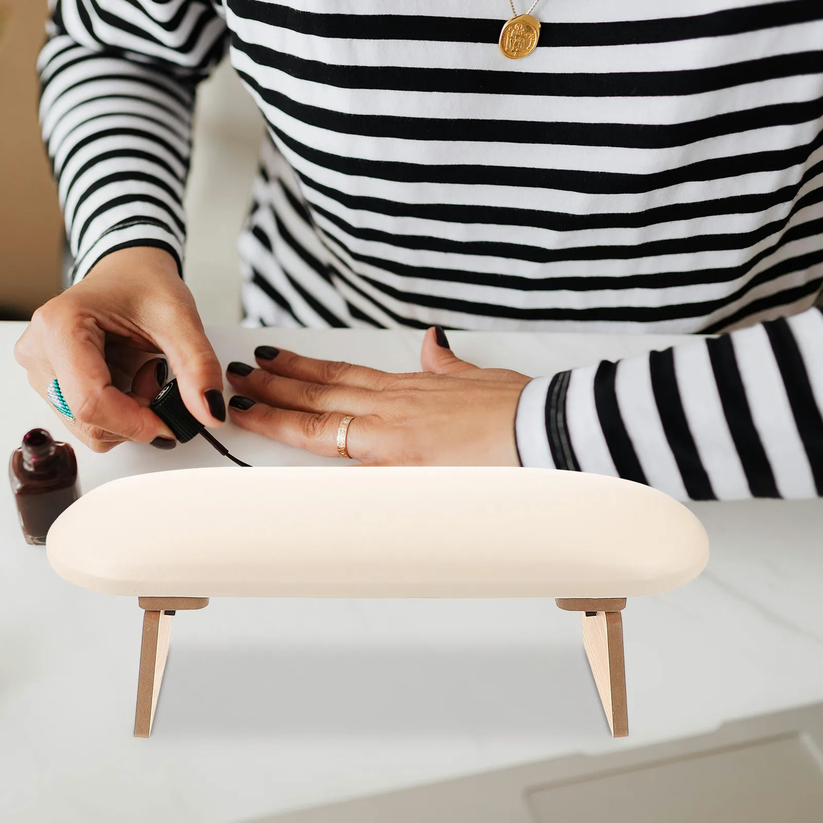 Portable Foldable Nail Arm Rest Comfortable Hand Support Manicure Table Tool Nail Art Training Salon Use Arm Rest for Nails