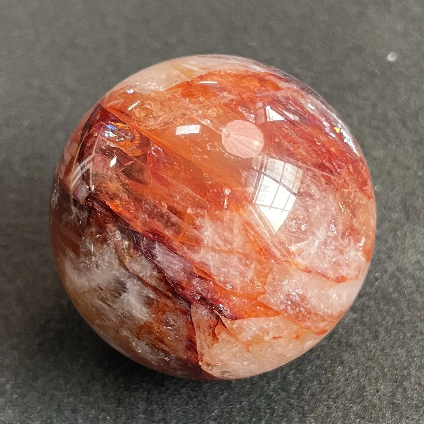 Boule de Clip Rouge Arc-en-Ciel en Pierre Naturelle, Sphère de Quartz Clair, Décoration de Roche Rugueuse, Guérison Polie, Y281, 115g