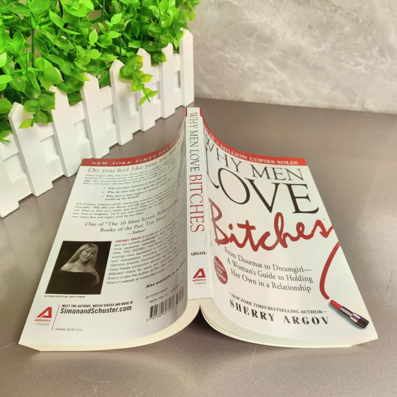 Bad Women, Someone Loves English Version Creative Modern Literature Novel