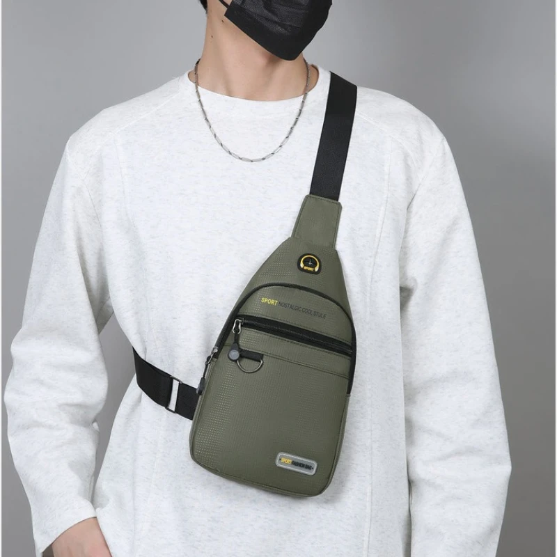 Business Travel Simple Men's Chest Bag Large Capacity Oxford Cloth Commuter Crossbody Bag Portable Versatile Casual Shoulder Bag
