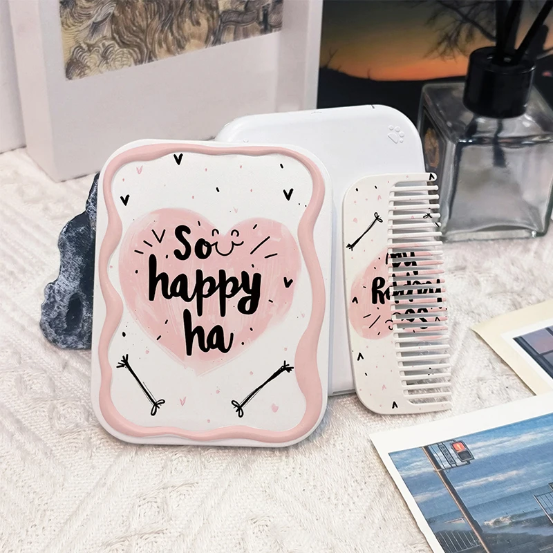 Cartoon Love Pattern Flip-Top Folding Makeup Mirror Portable Pocket Mirror Rectangle Cosmetic Mirror With Comb For Women Girl