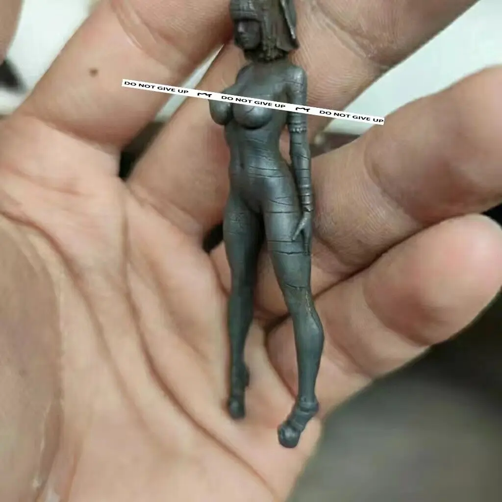 نحت فتاة برونزية صينية رائعة من منتجات كليوباترا النحاسية مقاس 7 سم