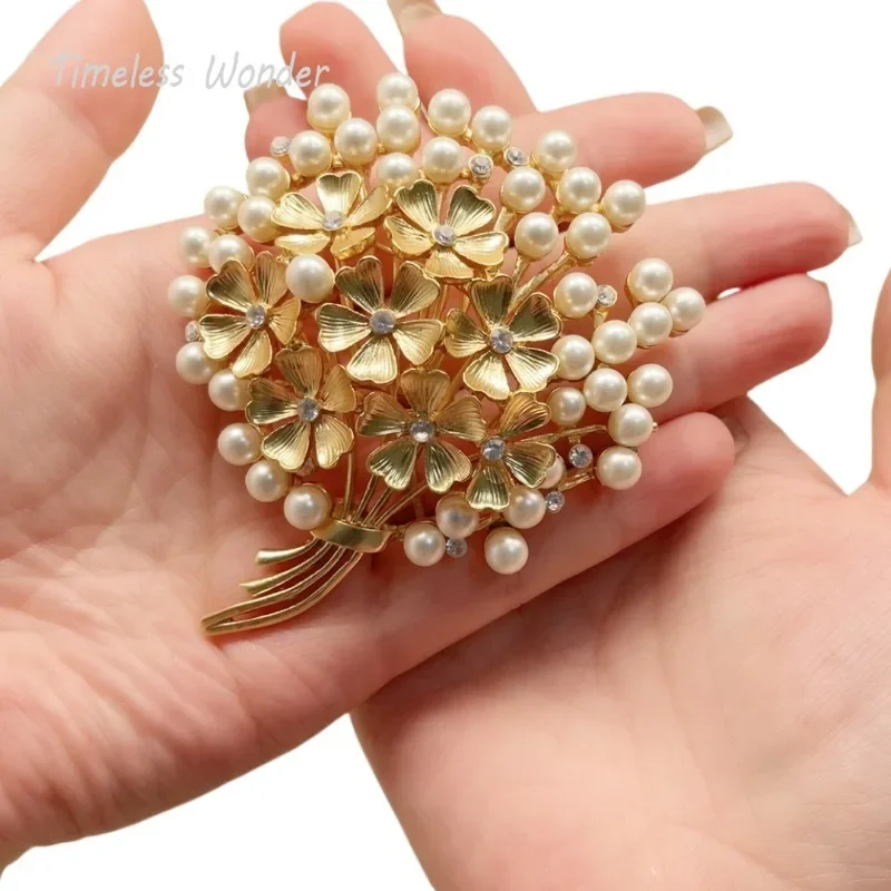 

Timeless Wonder Fancy Retro Geo Pearl Floral Brooch Pins for Women Designer Jewelry for Gown Runway Rare Luxury Gift Cute 5385