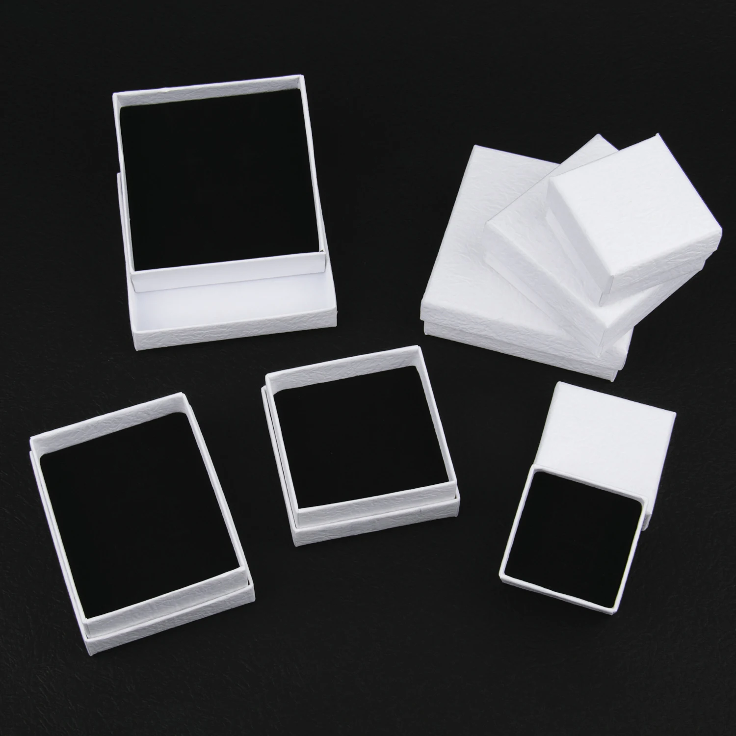 1PC Square Jewelry Organizer Box White Kraft Paper Display Gift Boxes Engagement Ring for Earring Necklace Bracelet Accessories