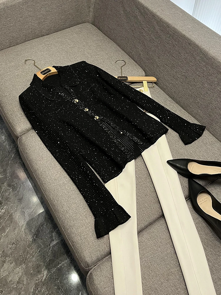 

Classic Bla Knitted Cardigan with iny Sequins Long Sve Turn-down Collar Sweater Ele Sweet Sle Winter Collection