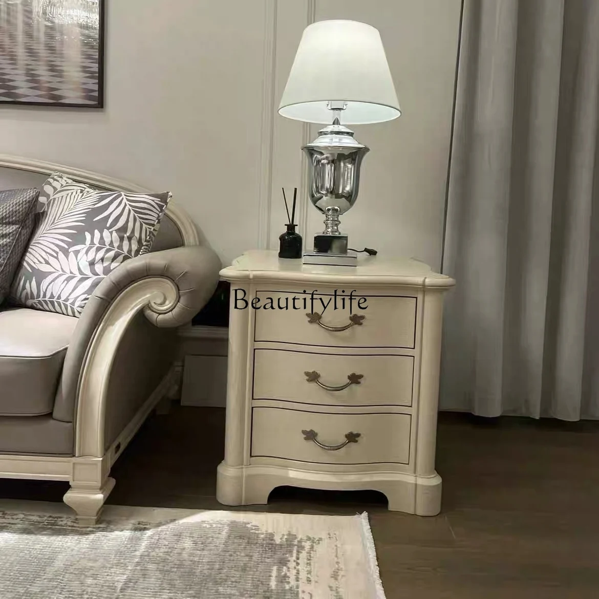 American retro queen's house series living room TV cabinet retro white