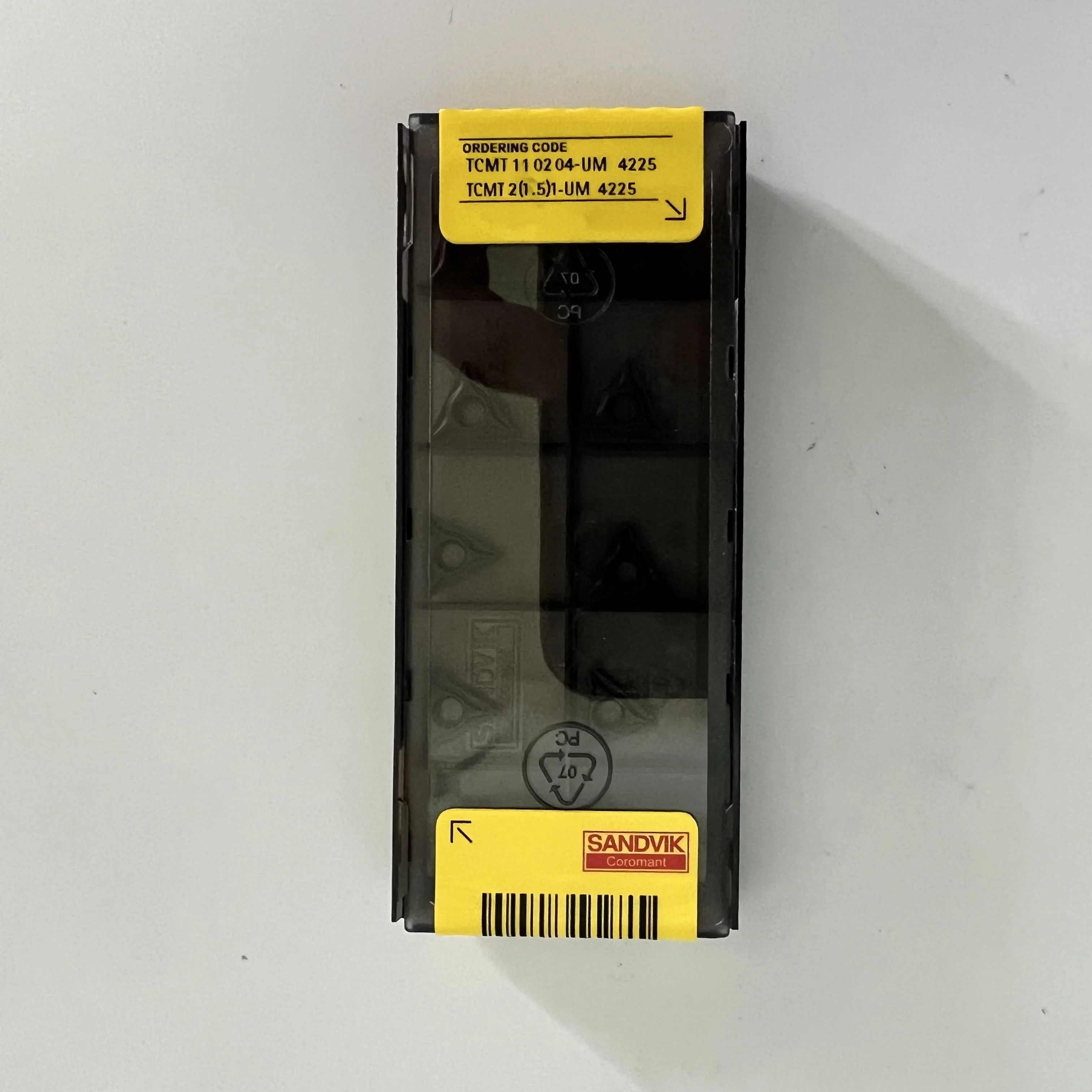 TCMT110204-UM 4225 …