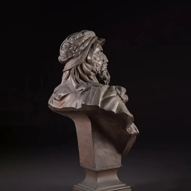 Classical Antique European Bronze Casting Bust Sculpture of a Bearded Man Half-Body Portrait for Villa and Gallery Lobby