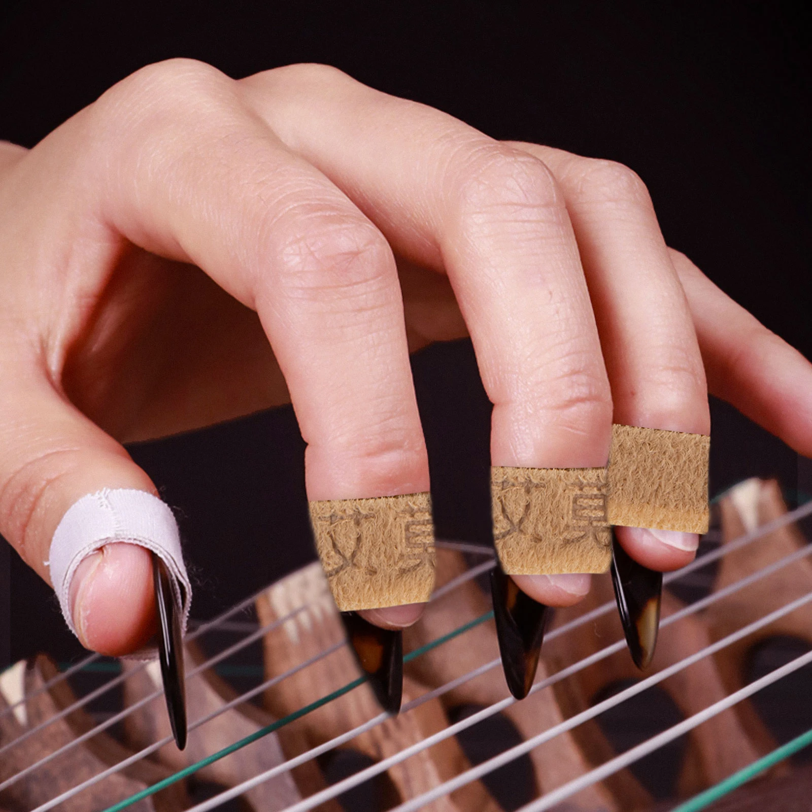 

4pcs Guzheng Nail Set Finger Protectors Cover Tape Reusable Portable Nail Guards Strong Adhesion Easy Clean for Guzheng
