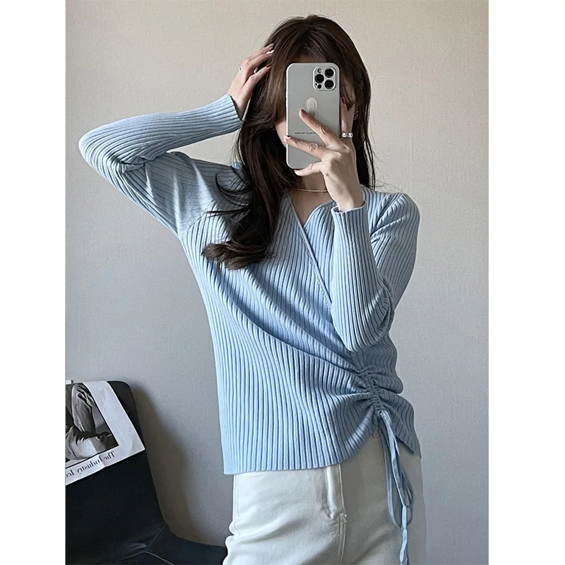 Slim Sweet V-Neck Lace Up Design Solid Women Knitted Tops Beautiful Women's Pullover Knits Autumn 2024 New Fashion