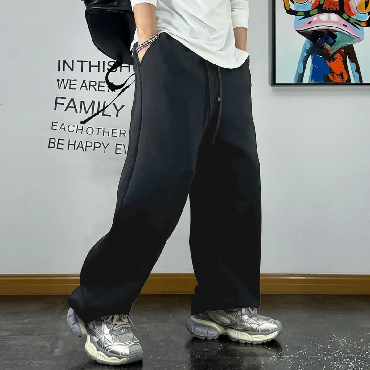 

Мужские повседневные спортивные брюки свободного кроя с прямыми широкими штанинами, на шнурке, однотонные, с вышитым логотипом, осенне-зимняя модная одежда