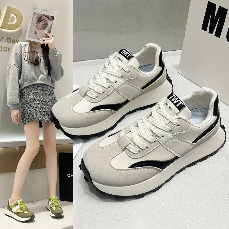 

2025 new men's sneakers,running shoes,jogging shoes,casual shoes Breathable Comfortable New Arrival Travel Classic Style Boost