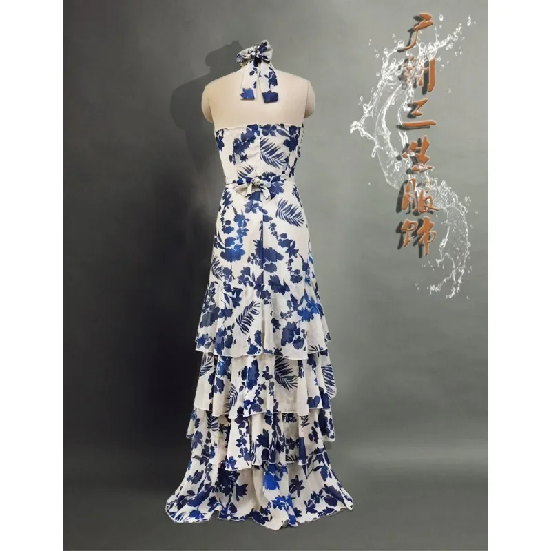 ชุดเดรสยาวสไตล์โบฮีเมียนสำหรับผู้หญิง ดีไซน์หรูหรา แขนกุด ลายดอกไม้ ผูกเชือก โชว์ไหล่ ทรงหลวม เหมาะสำหรับวันหยุดพักผ่อน ชายหาด และงานปาร์ตี้