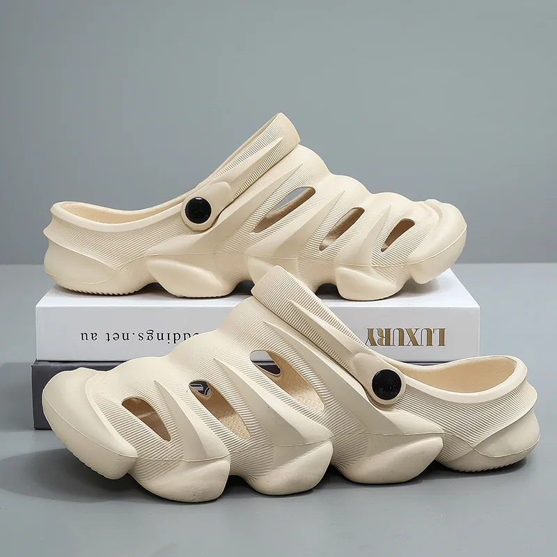 

Summer Men's Slippers Hollow Non-slip Wearresistant Thicksoled Softsoled Sandals Fashionable Comfortable Breathable Garden Shoes