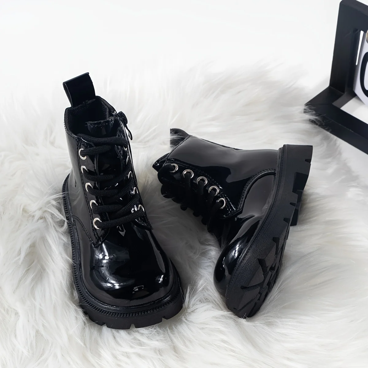 A Pair of New Spring and Autumn Black Short Boots for Boys and Girls