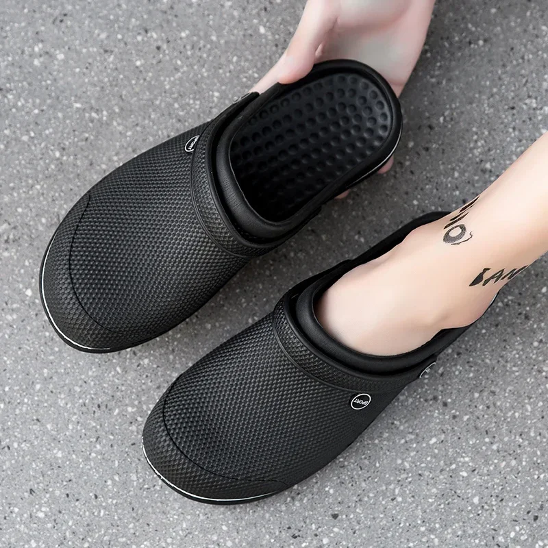 Original Crocks for Men 2024 Summer Slippers Breathable Non-slip Male Garden Shoes Casual Beach Sandals Closed Man Work Clogs