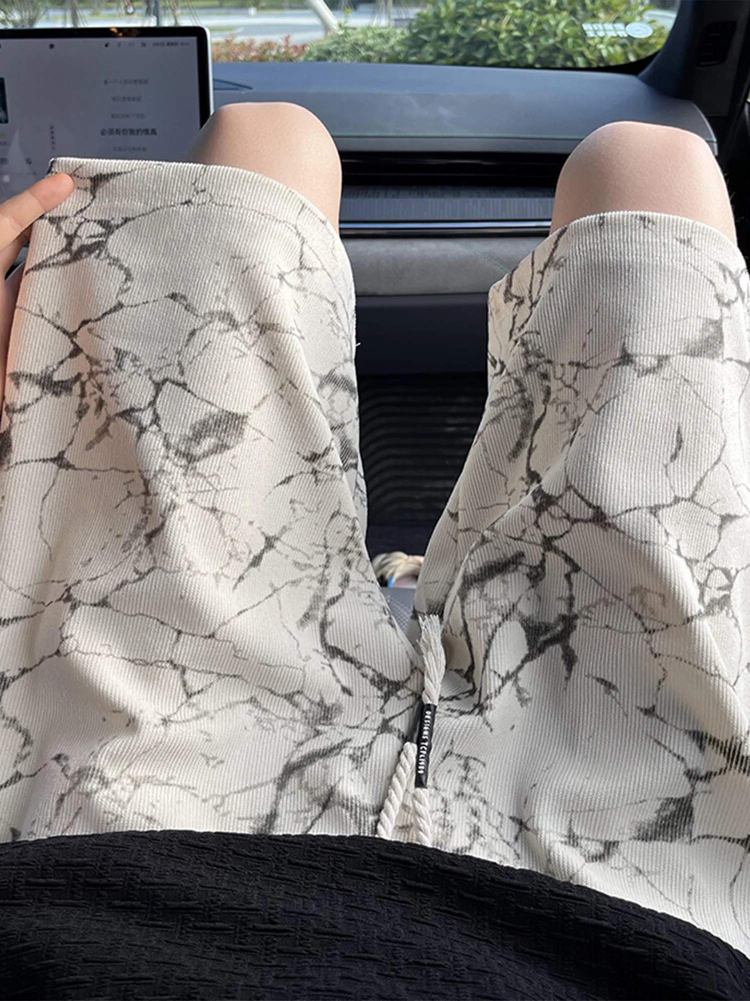 

Мужские орты в стиле ретро с принтом тай-дай, летние тонкие свободные прямые баскетбольные брюки с пятью точками, дышащие легкие повседневные орты