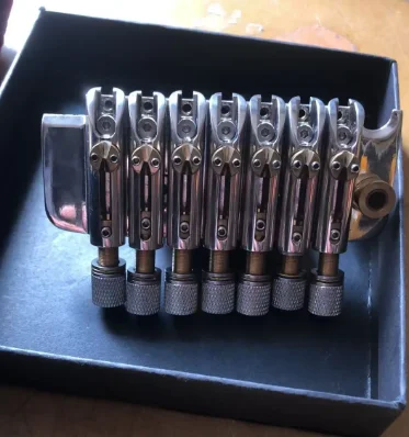 

7-струнный хромированный гитарный хвостовик без головы, бридж тремоло