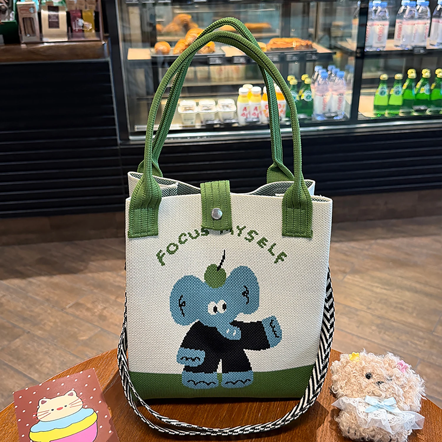 Cartoon Elephant Knitted Shoulder Bag, High-Quality Eco-Friendly Gift Bag, Multifunctional Large-Capacity Tote Bag, Suitable for Gifting to Family, Friends, Classmates, Holiday Shopping, Fashionable Crossbody Bag, Daily Casual Outing, Carrying Essentials, Women's Handbag