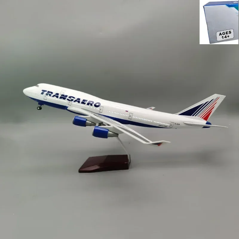 

B747 Россия Транссерой Модель Самолета Игрушка 1/150 Airlines 7447 Модель Самолета Свет и Шасси Колеса Пластиковая Смола Модель Самолета