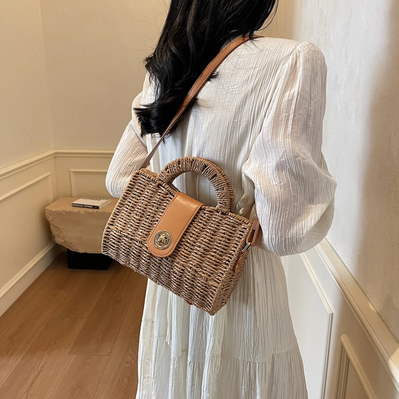 

Women Slouchy Tote Handbag Large Capacity Weaving Crossbody Bag Trendy Messenger Bag Braid Carrying Bag Summer Beach Bag