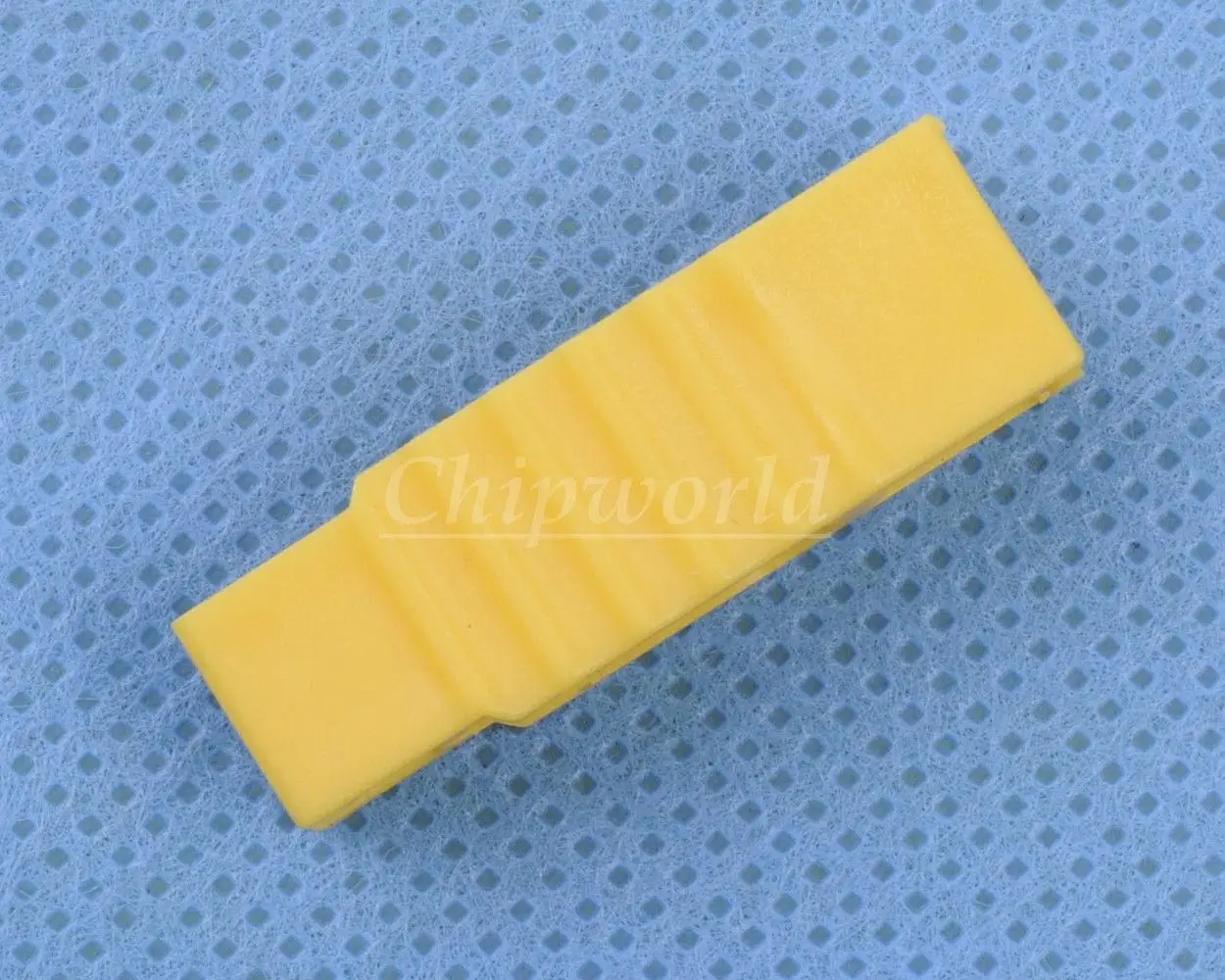 

Easy Use Fuse Puller Clip Mini Car Extractor Tools Durable Yellow Plastic Micro Fuses Holder for Automotive Fuse Replacement