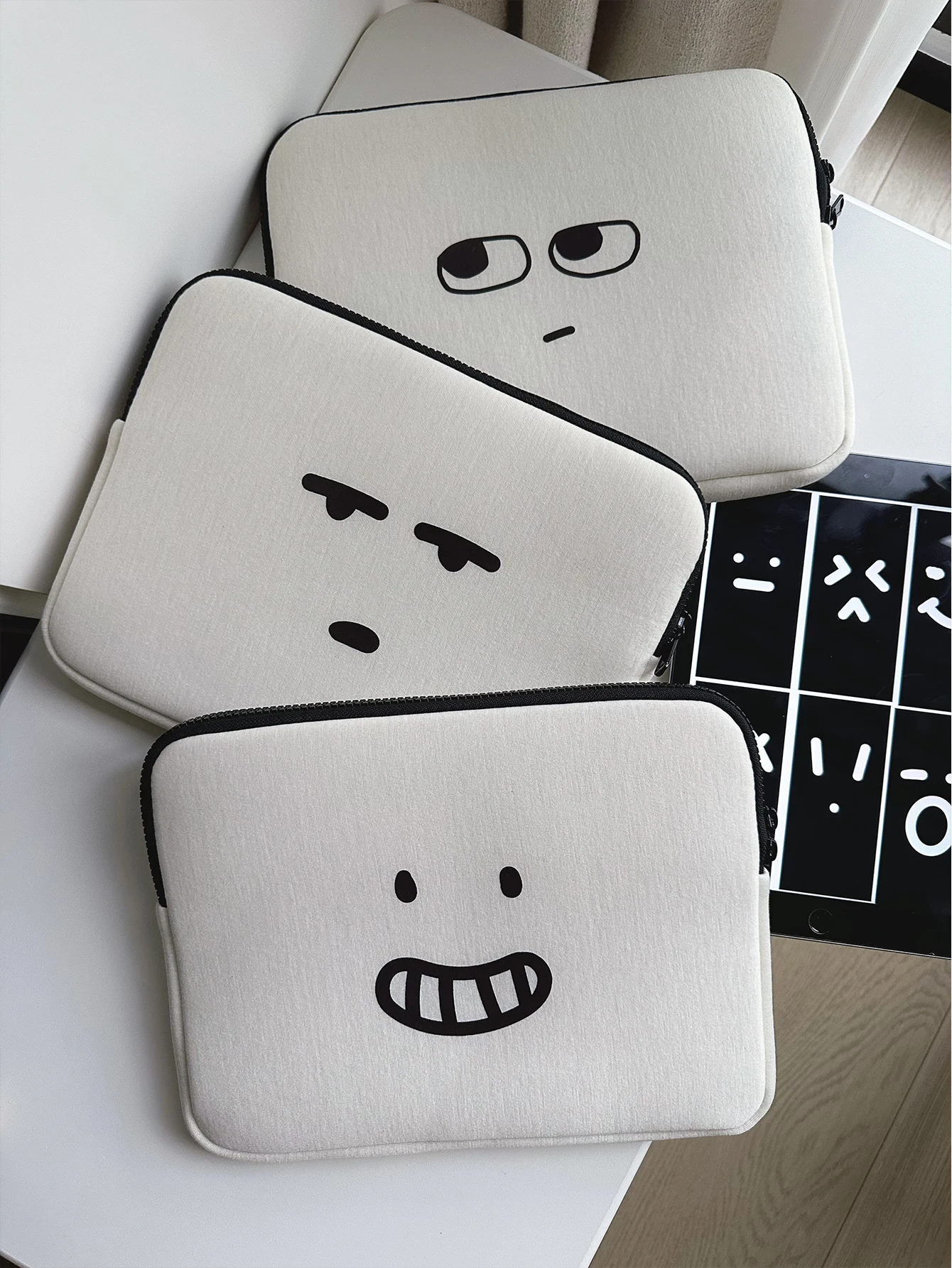 Popular Emoji-Themed Laptop Sleeve, Available in Multiple Sizes: 10/11/13/14/15/ 15.6inch Inches, Anti-Drop Protective Cover for Notebooks