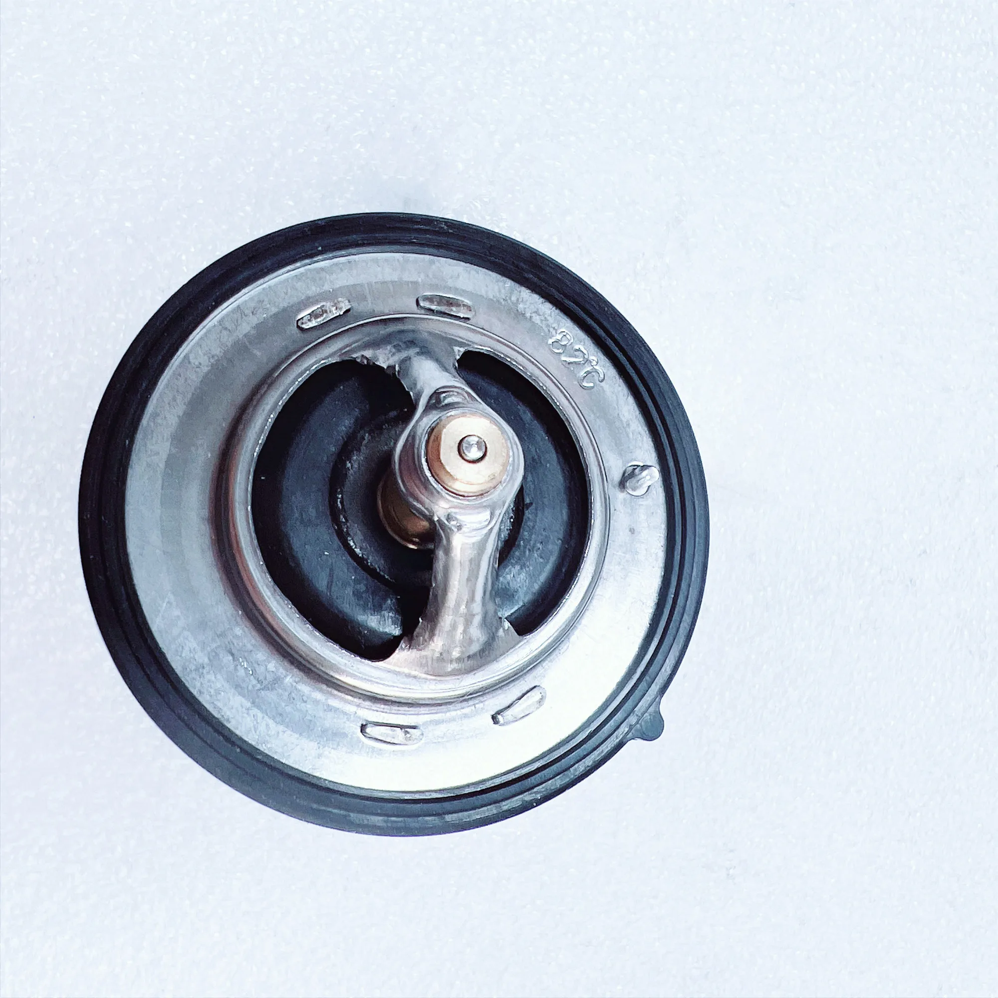 Thermostat, 55111016AC, 55111016AE, 55111017AB,and 55111017AD,Suitable For:20.L,2.4L,Compass MK,Caliber PM,Journey JC,2007-2020 - Detail 1