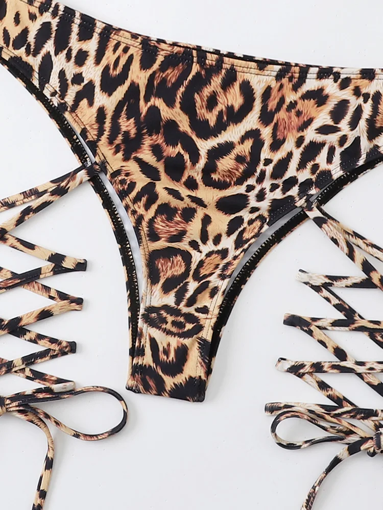 Bikini con cuello Halter para mujer, traje de baño de dos piezas con cuello Halter y estampado de leopardo