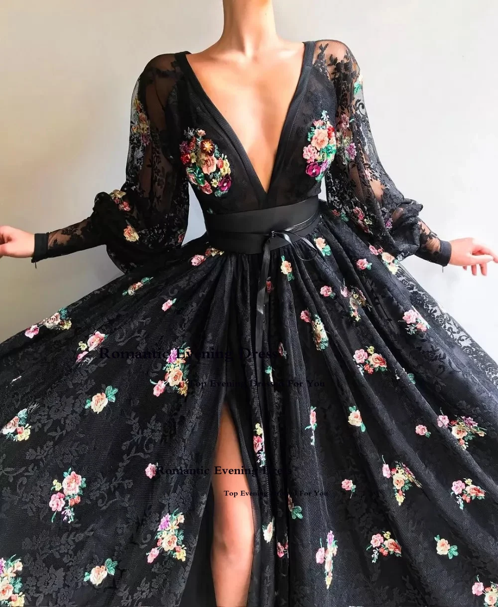 Romantic Black Sexy Evening Dresses Long Sleeves V-Neck Appliques Lace Flowers Formal Dress High Slit Party Prom Gowns