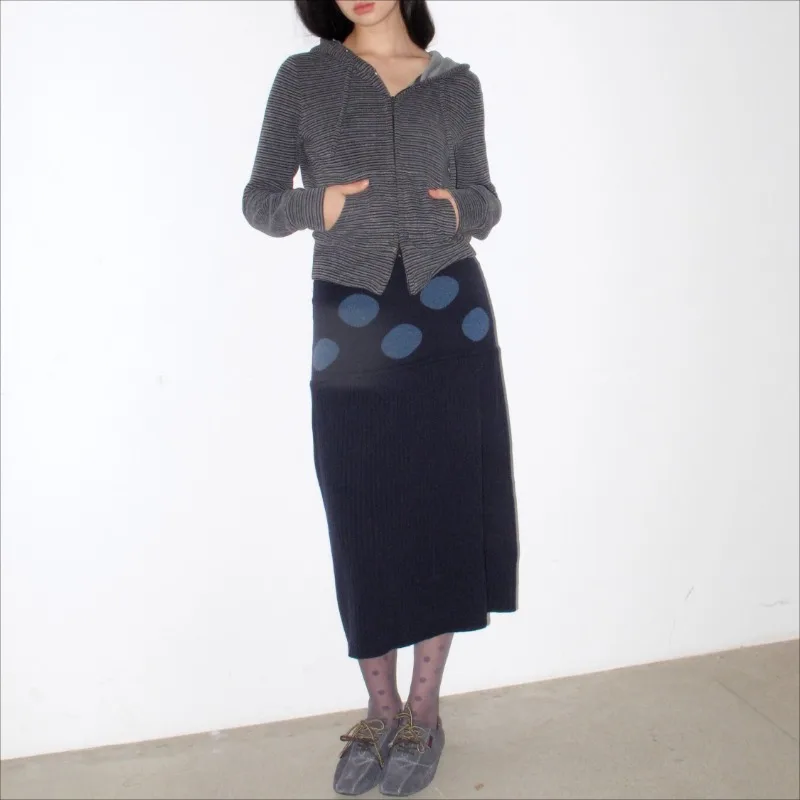 Korean Retro Dot Jacquard Knitted A-line Skirt Women 2026 Spring High Waist Sexy Slim Fit All-match Mid-length Skirt