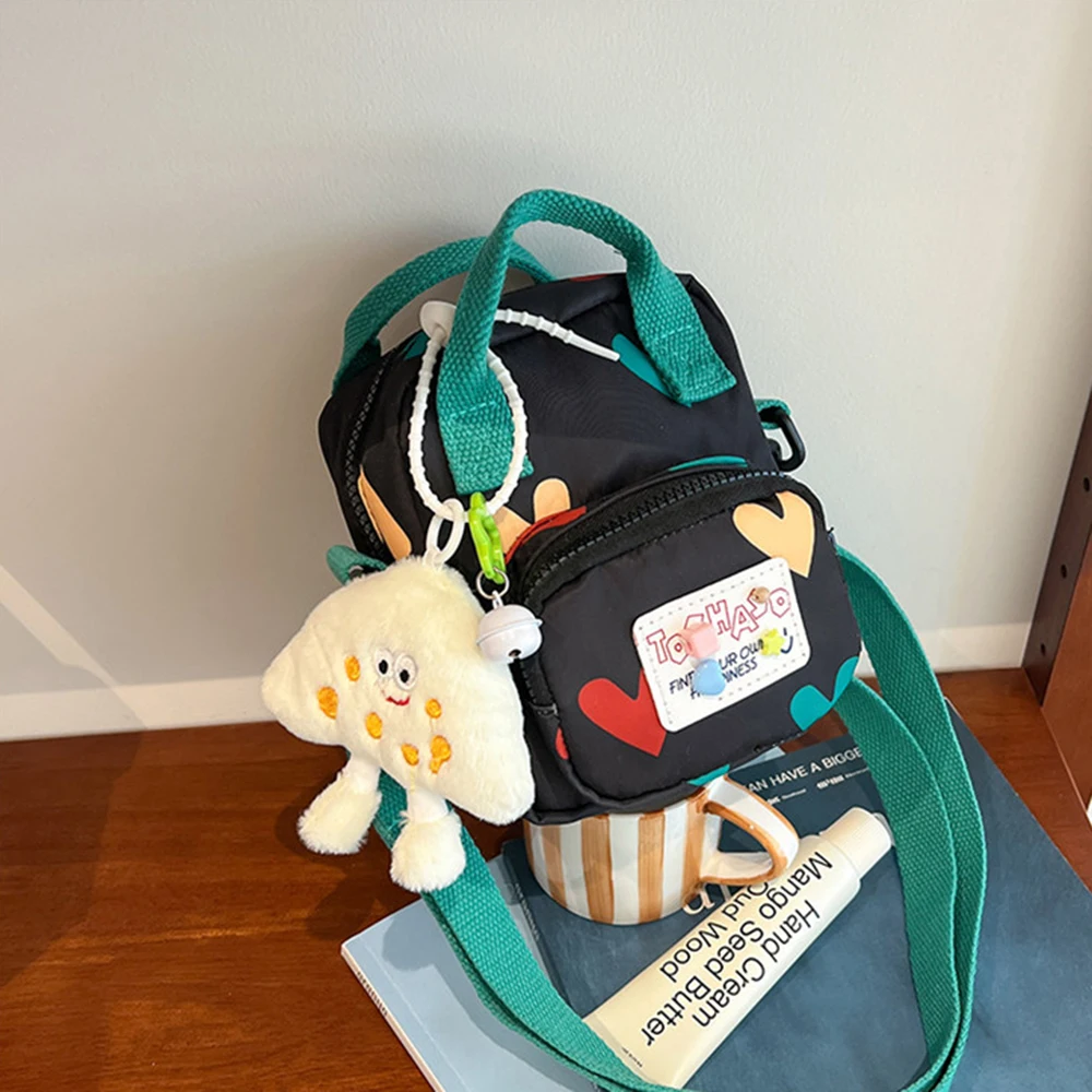 Tas Bahu Selempang Gaya Korea Tas Tangan Dopamin Mini Kartun Cetak Hati Cinta Fashion dengan Liontin Tas Kurir Anak