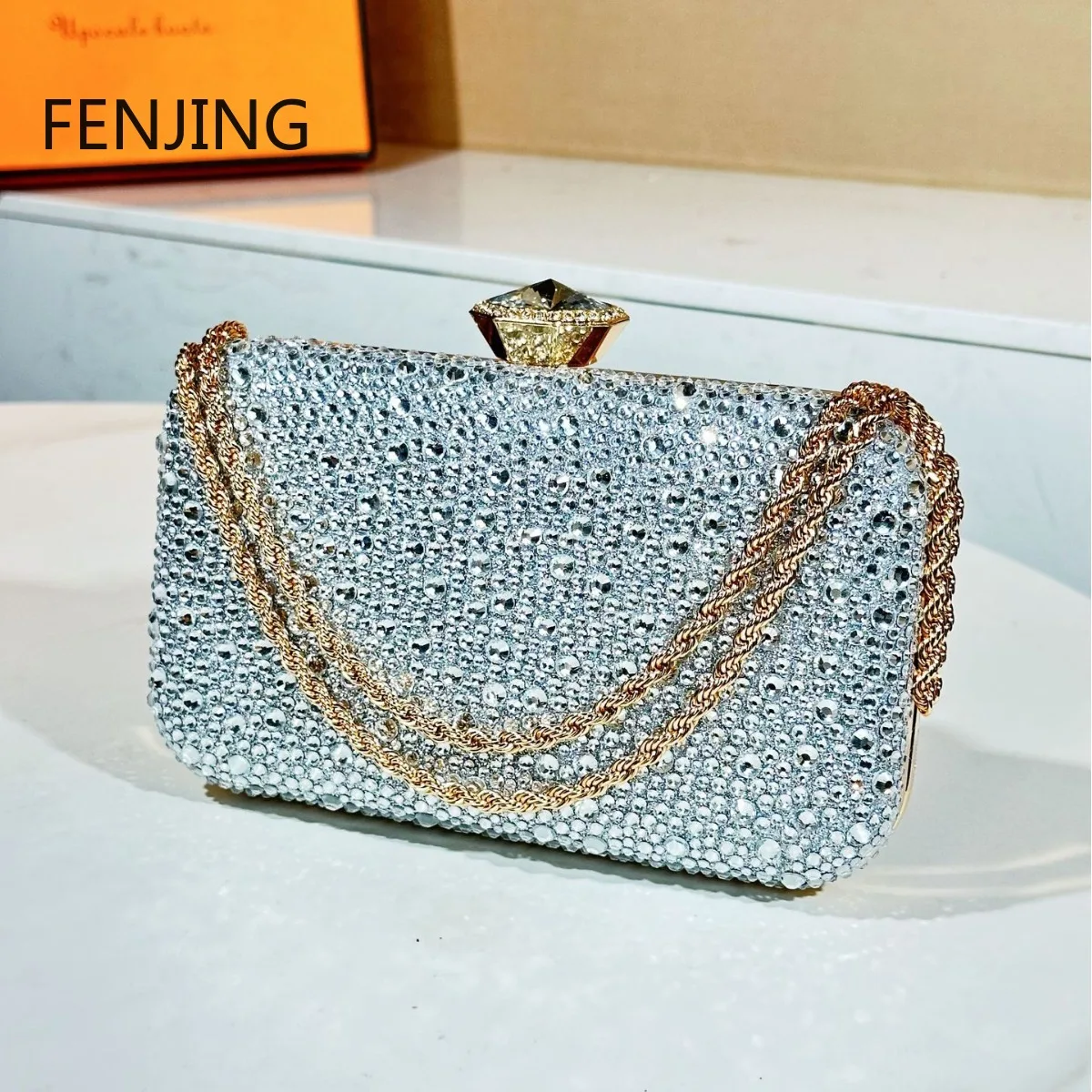 Fashion Luxury Sequin Clutches for Women 2024 New Designer Evening Bags Small Purse Prom Party Chain Shoulder Bag Handbag Bolso