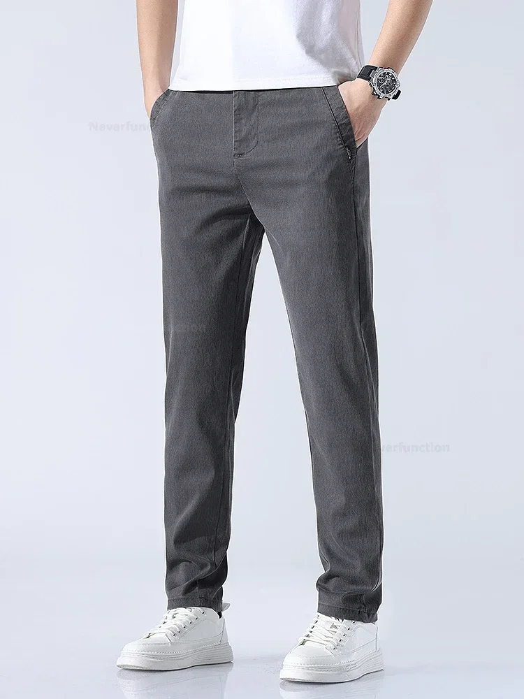 Pantaloni ultrasottili da uomo classici estivi nuovi Lyocell morbidi dritti slim elasticizzati moda maschile pantaloni di abbigliamento di marca