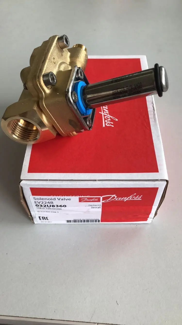 EV220A 042U4074 Danfoss Original Genuine Coil Of Solenoid Valve AC220V Valve Controller